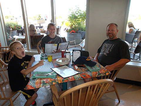 Lunch in Edmonds Marina