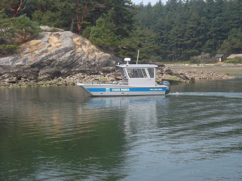 >Fossil Bay to West Beach and Return